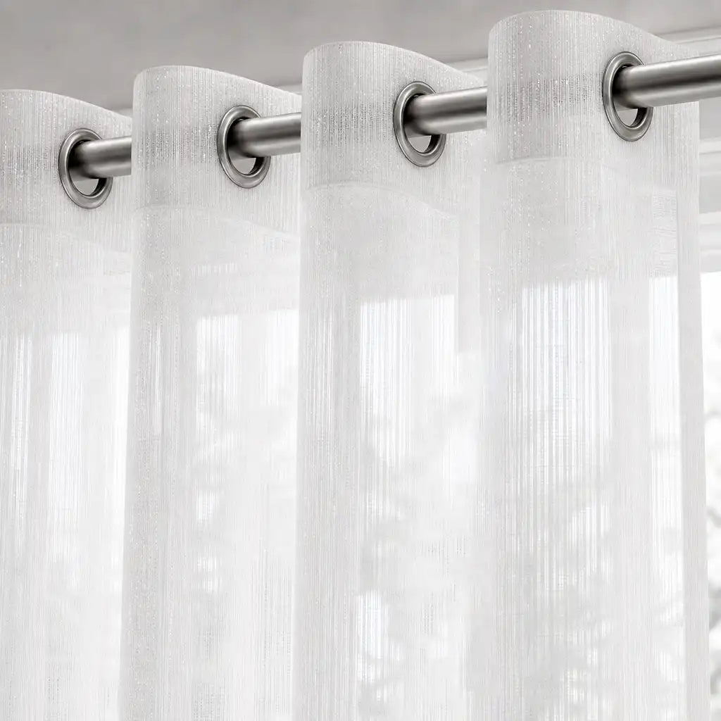 Eyelet heading