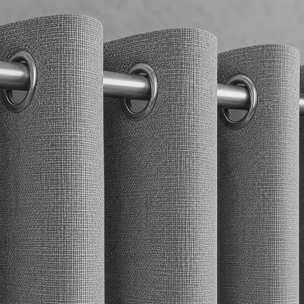 Eyelet heading