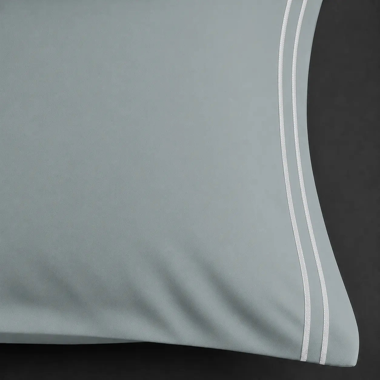 Plain Two Row Satin Stitch
