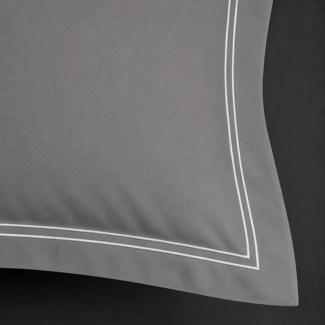 Oxford Two Row Satin Stitch