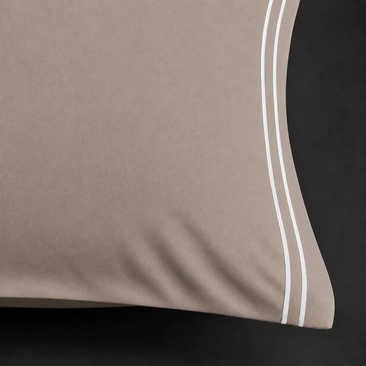 Plain Two Row Satin Stitch